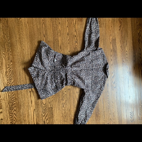 Marissa Webb leopard canvas Romper. Size 4 - Picture 8 of 9